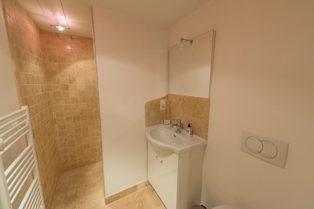 Hotel La Treille et L'Impasse à Ansouis Chambre photo
